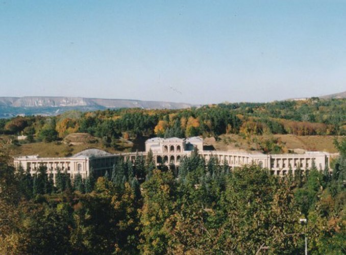 main-photo 3b